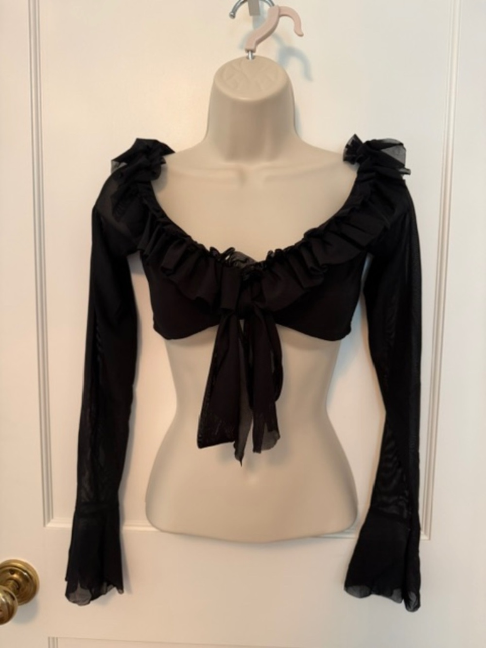 MAJORELLE Black Ruffle Tie-Front Long Sleeve Crop Top Blouse